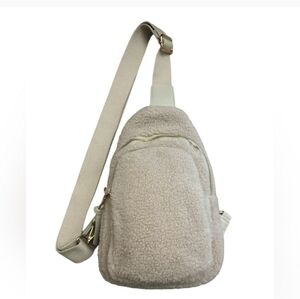 Urban Expressions Sherpa Sling Bag Like New